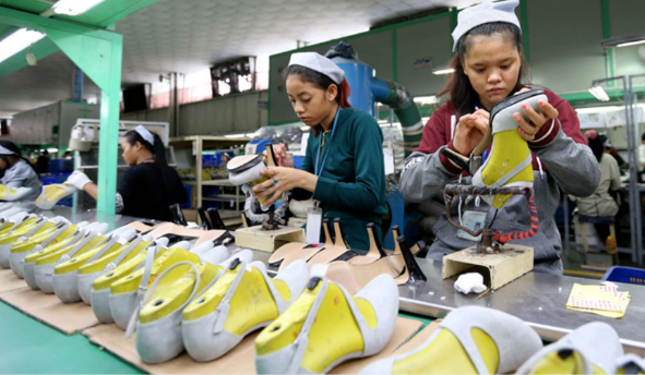 否决工资税减造成制鞋业20000个工作岗位流失！